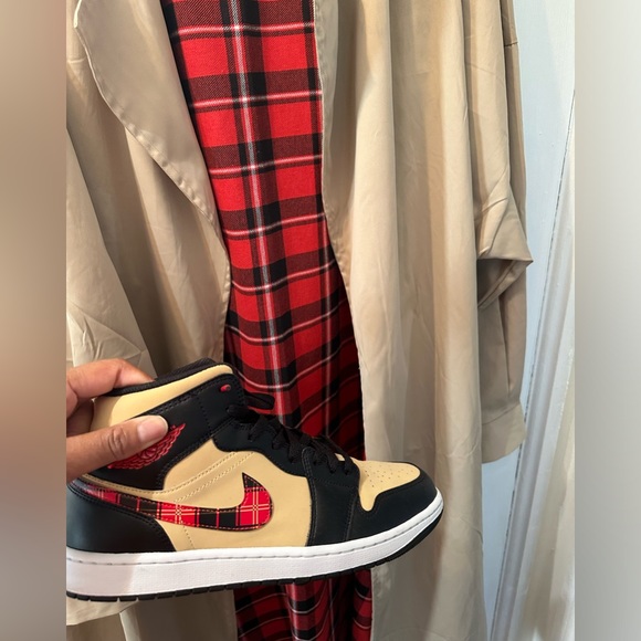 PLT Oversized Trench (Reposh) - Picture 7 of 8